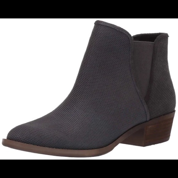Kensie "Gerona" Women's Preforated Ankle Booties, Dark Gray w Small Heel, Sz 6.5 - Picture 4 of 16